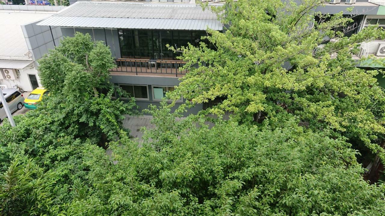 Forrest Bangkok Hotel Екстер'єр фото